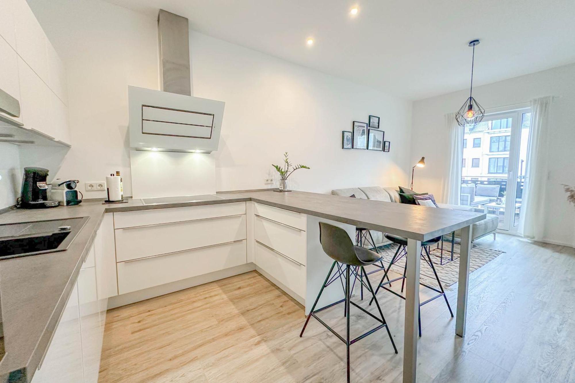 Modernes Trierer Cityloft Mit Grossem Balkon Bagian luar foto